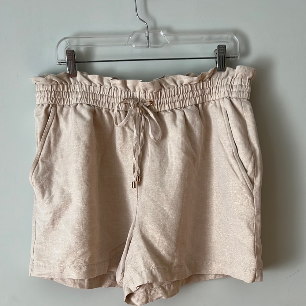 Women's Cream Shorts